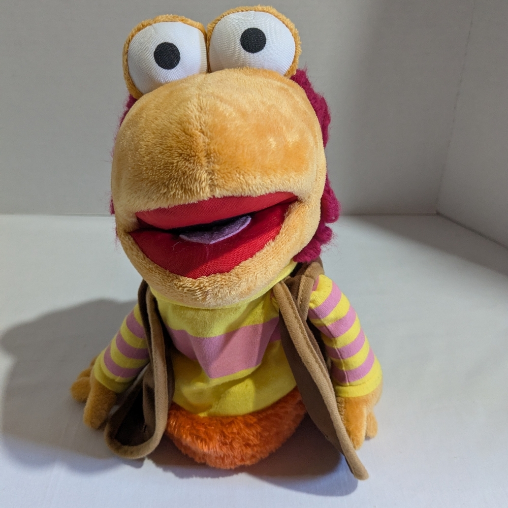 Jim Hensons Fraggle Rock Gobo Hand Puppet 2009 Manhatten Toy Company